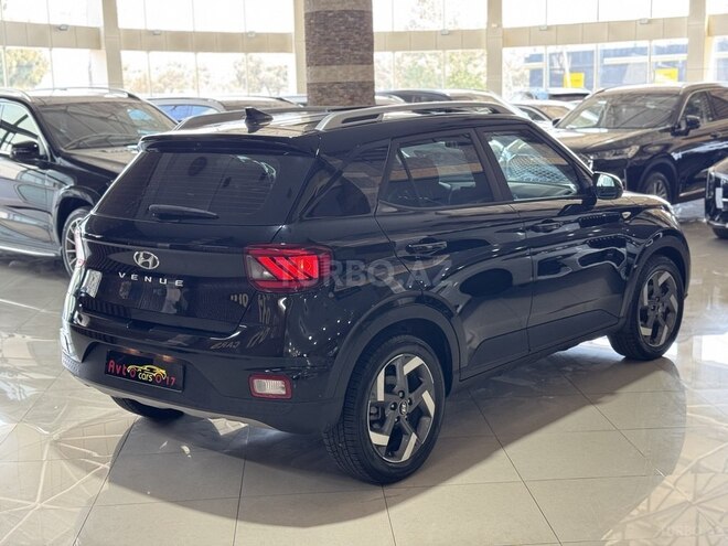 Hyundai Venue 2022, 64,000 km - 1.6 l - Bakı