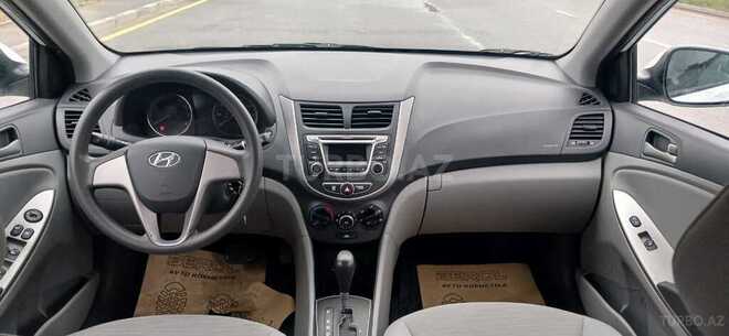 Hyundai Accent 2016, 110,000 km - 1.6 l - Bakı
