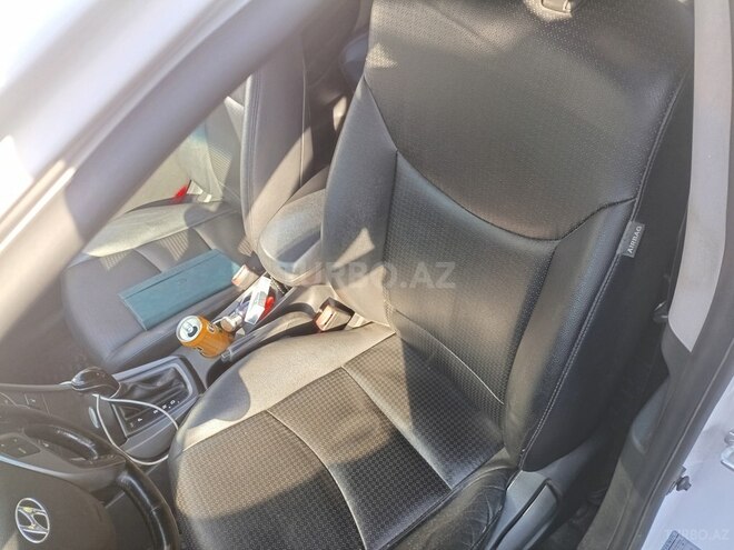 Hyundai Avante 2014, 201,000 km - 1.6 л - Bakı