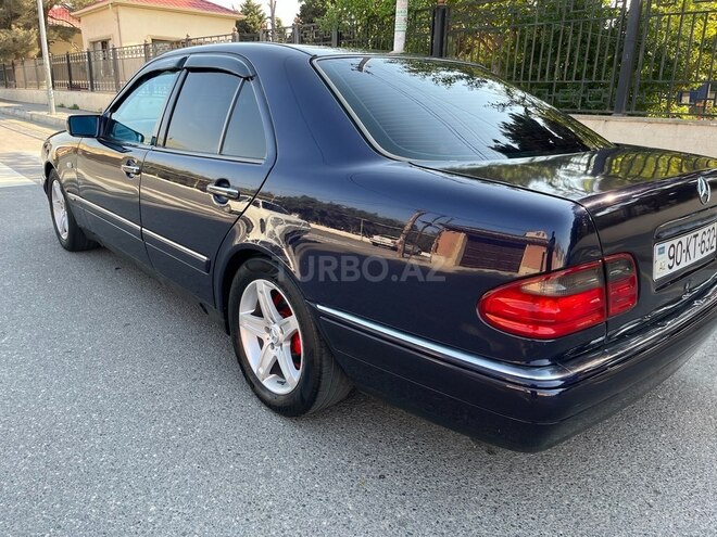 Mercedes E 240 1999, 520,000 km - 2.4 l - Bakı
