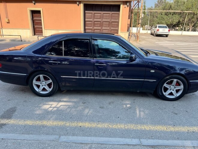 Mercedes E 240 1999, 520,000 km - 2.4 l - Bakı