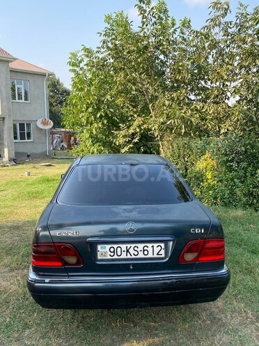 Mercedes E 220 d 1998, 480,000 km - 2.2 l - Masallı