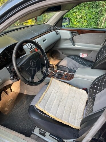 Mercedes E 220 d 1998, 480,000 km - 2.2 l - Masallı