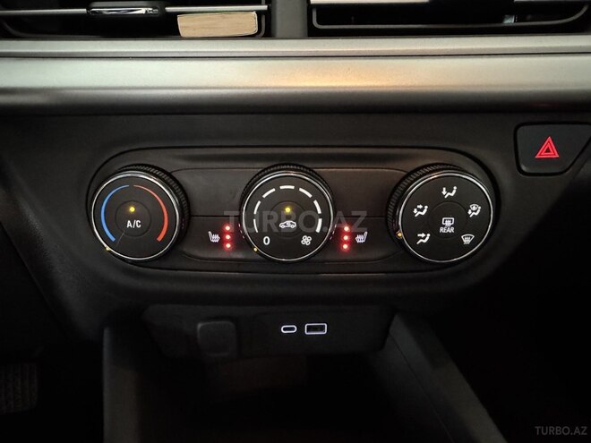 Chevrolet Trax 2023, 9,300 km - 1.2 l - Bakı