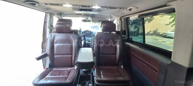 Volkswagen Multivan 2012, 261,000 km - 2.0 л - Bakı