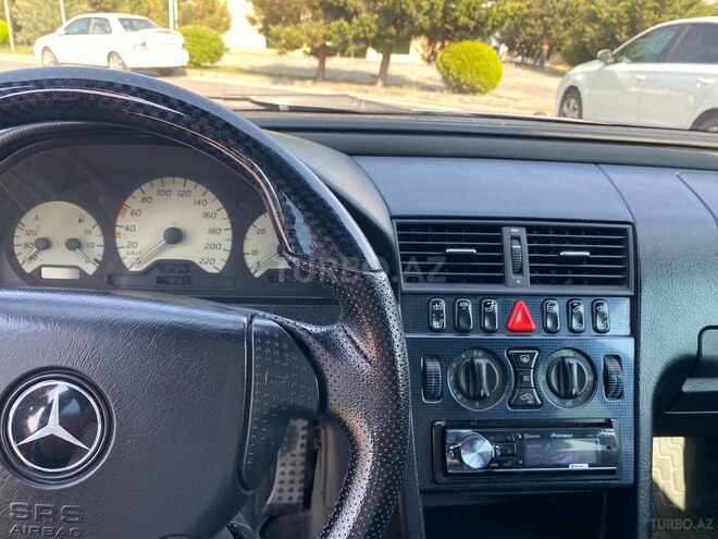 Mercedes C 220 d 1998, 484,633 km - 2.2 l - Bakı