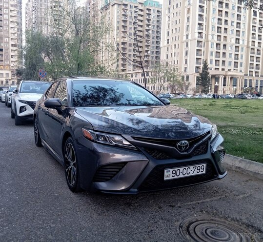 Toyota Camry 2018, 82,000 km - 2.5 l - Bakı