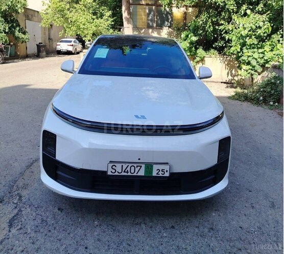 Li Auto  2025, 0 km - 1.5 l - Bakı