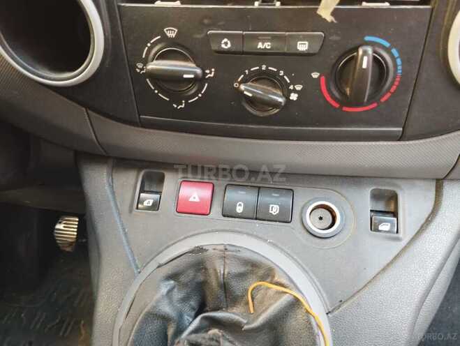 Peugeot Partner 2012, 150,000 km - 1.6 l - Bakı