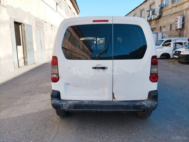 Peugeot Partner 2012, 150,000 km - 1.6 l - Bakı