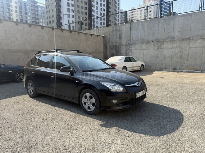 Hyundai i30 2010, 208,000 km - 1.4 л - Bakı