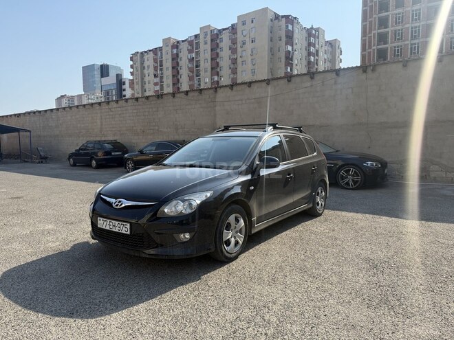 Hyundai i30 2010, 208,000 km - 1.4 л - Bakı
