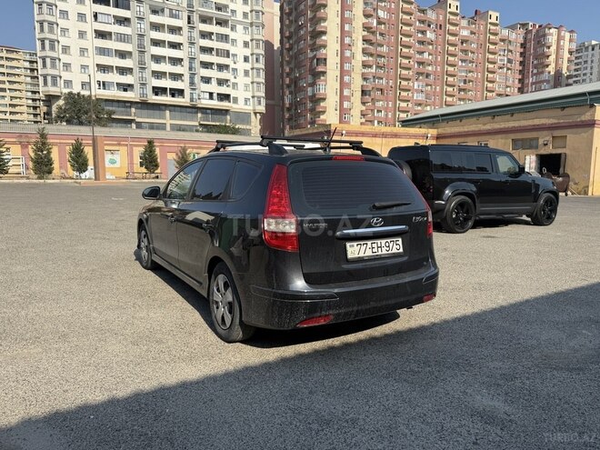 Hyundai i30 2010, 208,000 km - 1.4 л - Bakı