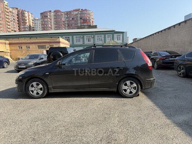 Hyundai i30 2010, 208,000 km - 1.4 л - Bakı