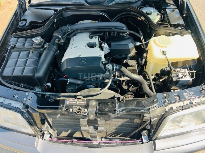 Mercedes C 200 1998, 270,000 km - 2.0 l - Tovuz