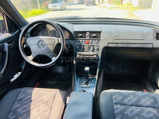 Mercedes C 200 1998, 270,000 km - 2.0 l - Tovuz