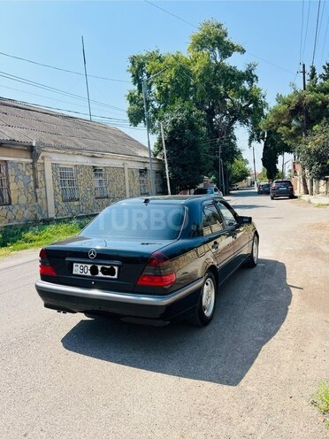 Mercedes C 200 1998, 270,000 km - 2.0 l - Tovuz