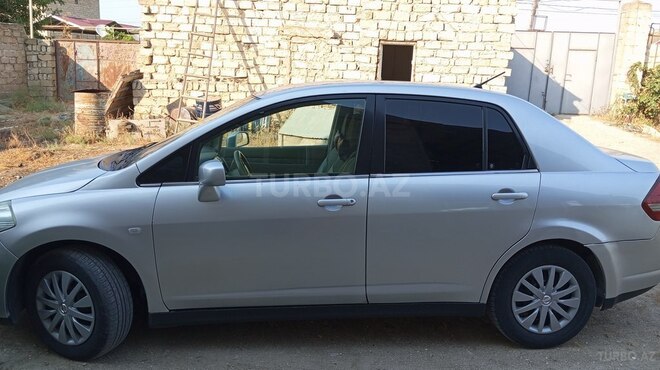 Nissan Tiida 2006, 200,000 km - 1.6 l - Bakı