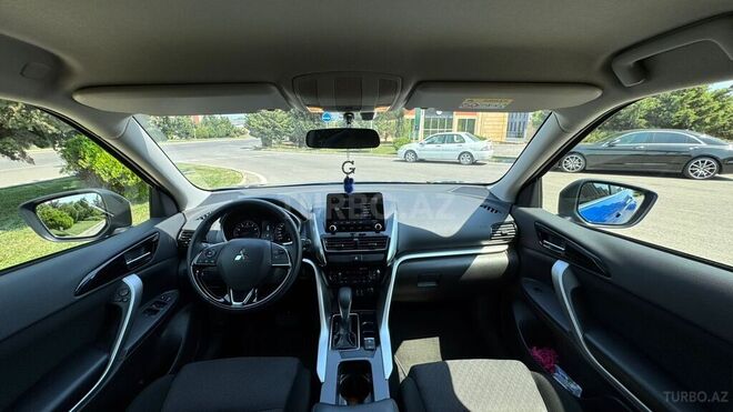 Mitsubishi Eclipse Cross 2022, 35,900 km - 2.0 л - Bakı