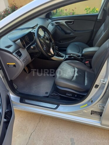 Hyundai Elantra 2014, 281,635 km - 2.0 л - Bakı