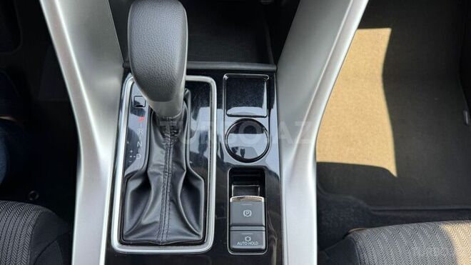 Mitsubishi Eclipse Cross 2022, 35,900 km - 2.0 л - Bakı