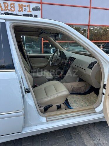 Mercedes C 230 2000, 232,000 km - 2.3 l - Sumqayıt
