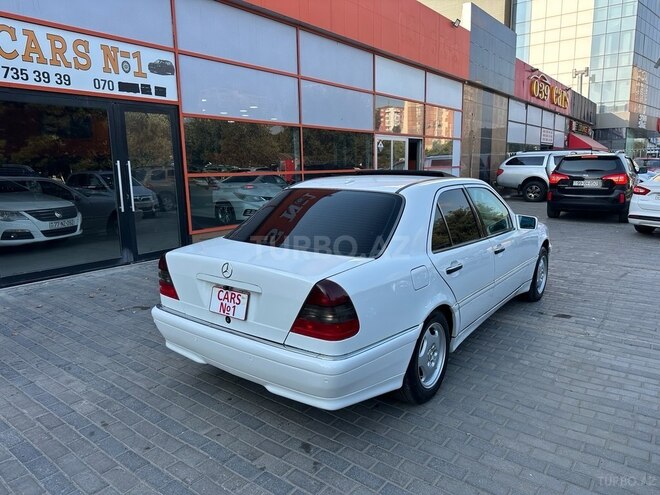 Mercedes C 230 2000, 232,000 km - 2.3 l - Sumqayıt