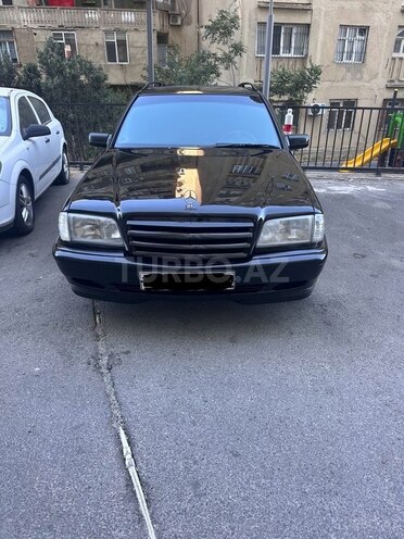 Mercedes C 200 2000, 355,500 km - 2.0 l - Bakı