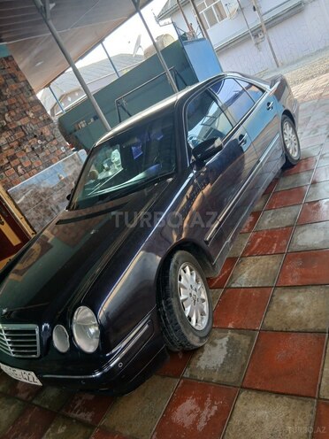 Mercedes E 240 1999, 357,000 km - 2.4 l - Bakı