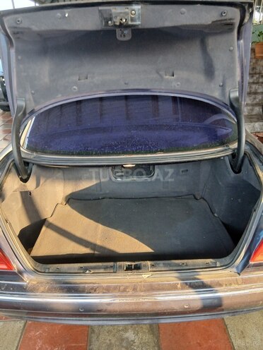 Mercedes E 240 1999, 357,000 km - 2.4 l - Bakı