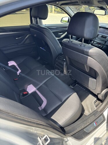 BMW 520 2015, 211,000 km - 2.0 l - Bakı