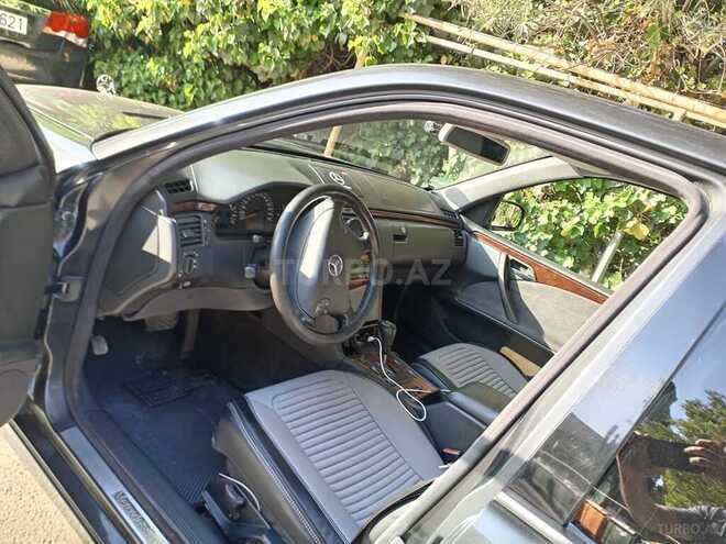 Mercedes E 270 2000, 369,000 km - 2.7 l - Bakı