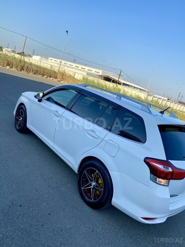 Toyota Corolla Fielder 2016, 186,000 km - 1.5 л - Bakı