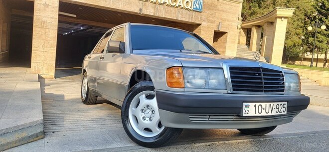 Mercedes 190 1990, 328,579 km - 2.0 l - Bakı