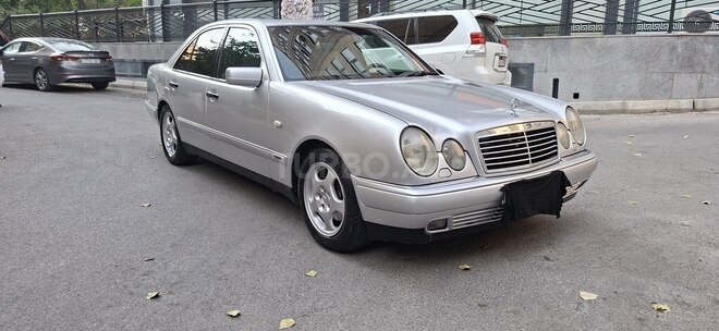 Mercedes E 230 1997, 512,000 km - 2.3 l - Bakı