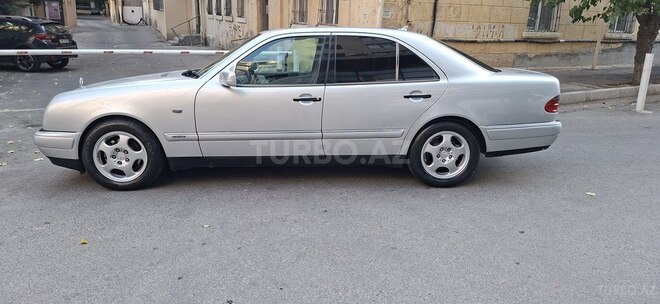 Mercedes E 230 1997, 512,000 km - 2.3 l - Bakı