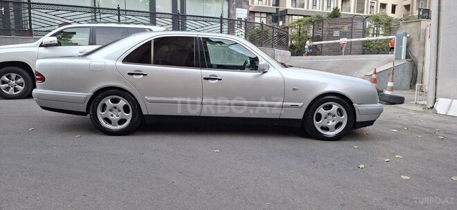Mercedes E 230 1997, 512,000 km - 2.3 l - Bakı