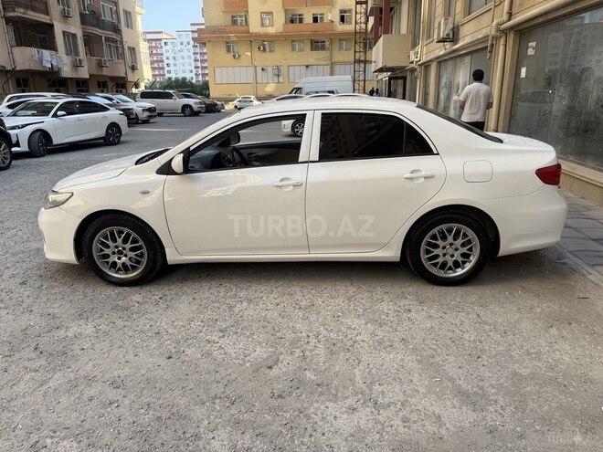 Toyota Corolla 2013, 231,000 km - 1.6 l - Bakı