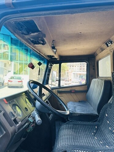 Mercedes 709 D 1990, 350,000 km - 3.9 l - Bakı