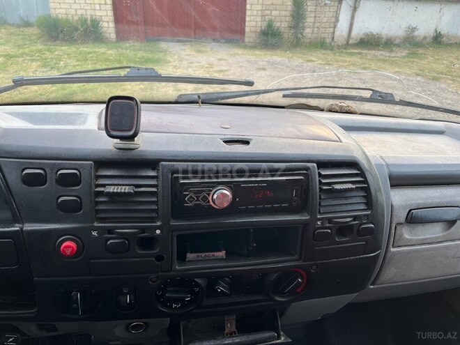 GAZ  2006, 325,260 km - 2.4 l - Saatlı