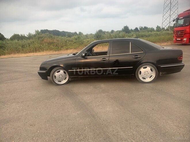 Mercedes E 220 d 1998, 750,000 km - 2.2 l - Astara