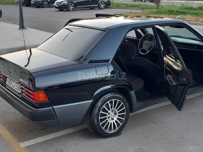 Mercedes 190 1993, 321,412 km - 1.8 l - Sumqayıt