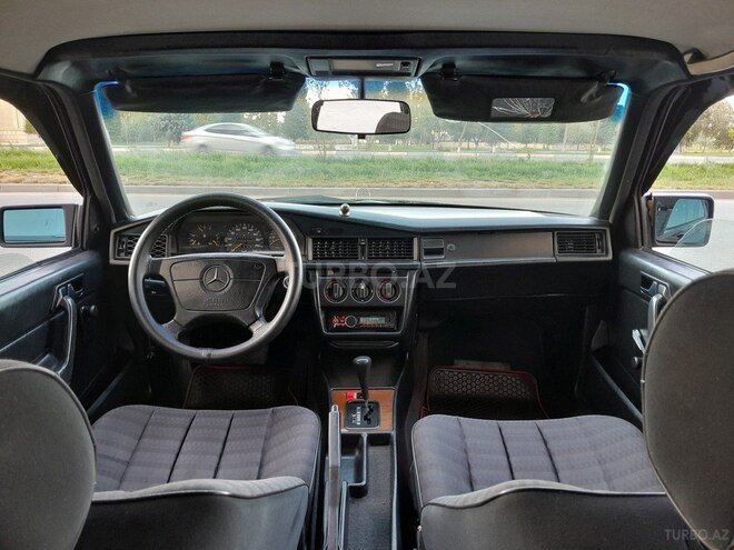 Mercedes 190 1993, 321,412 km - 1.8 l - Sumqayıt