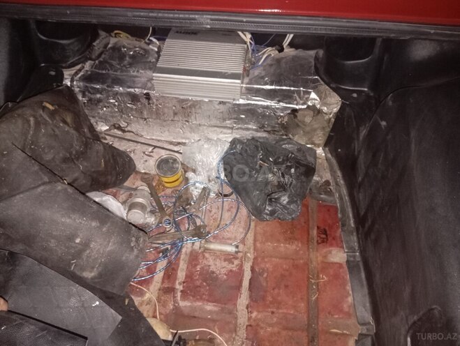 LADA (VAZ) 2106 1988, 48,486 km - 1.6 l - Samux