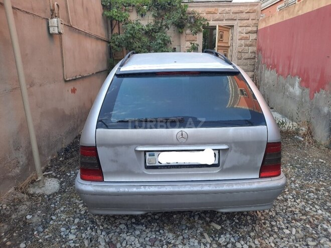 Mercedes C 200 2000, 320,000 km - 2.0 л - Bakı