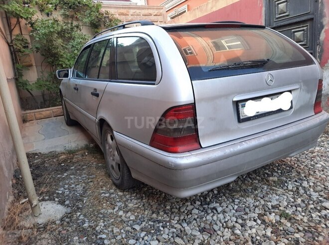 Mercedes C 200 2000, 320,000 km - 2.0 л - Bakı