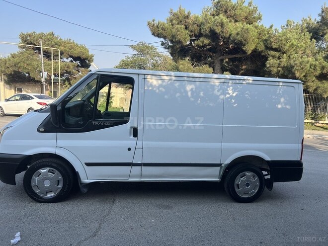 Ford Transit 2009, 305,000 km - 2.2 л - Bakı