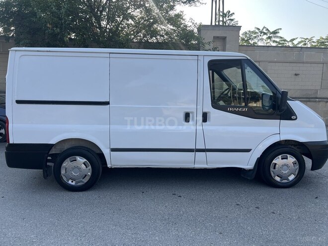 Ford Transit 2009, 305,000 km - 2.2 л - Bakı