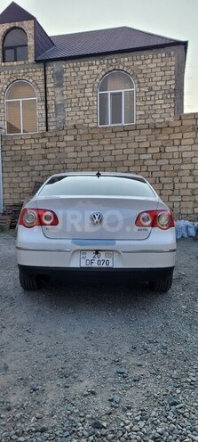 Volkswagen Passat 2005, 360,000 km - 2.0 l - Gəncə