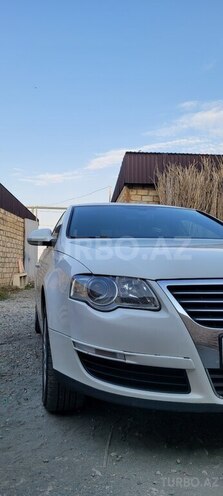 Volkswagen Passat 2005, 360,000 km - 2.0 l - Gəncə